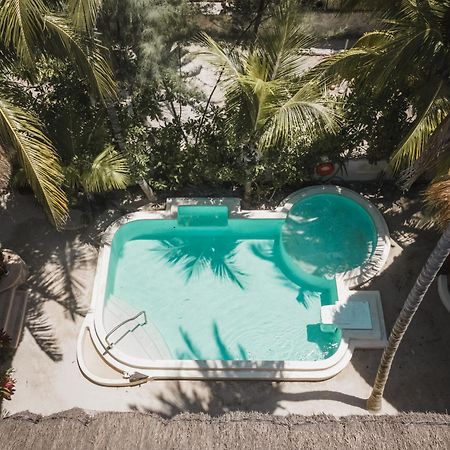 Casa Iguana Holbox - Beachfront Hotel Exterior photo