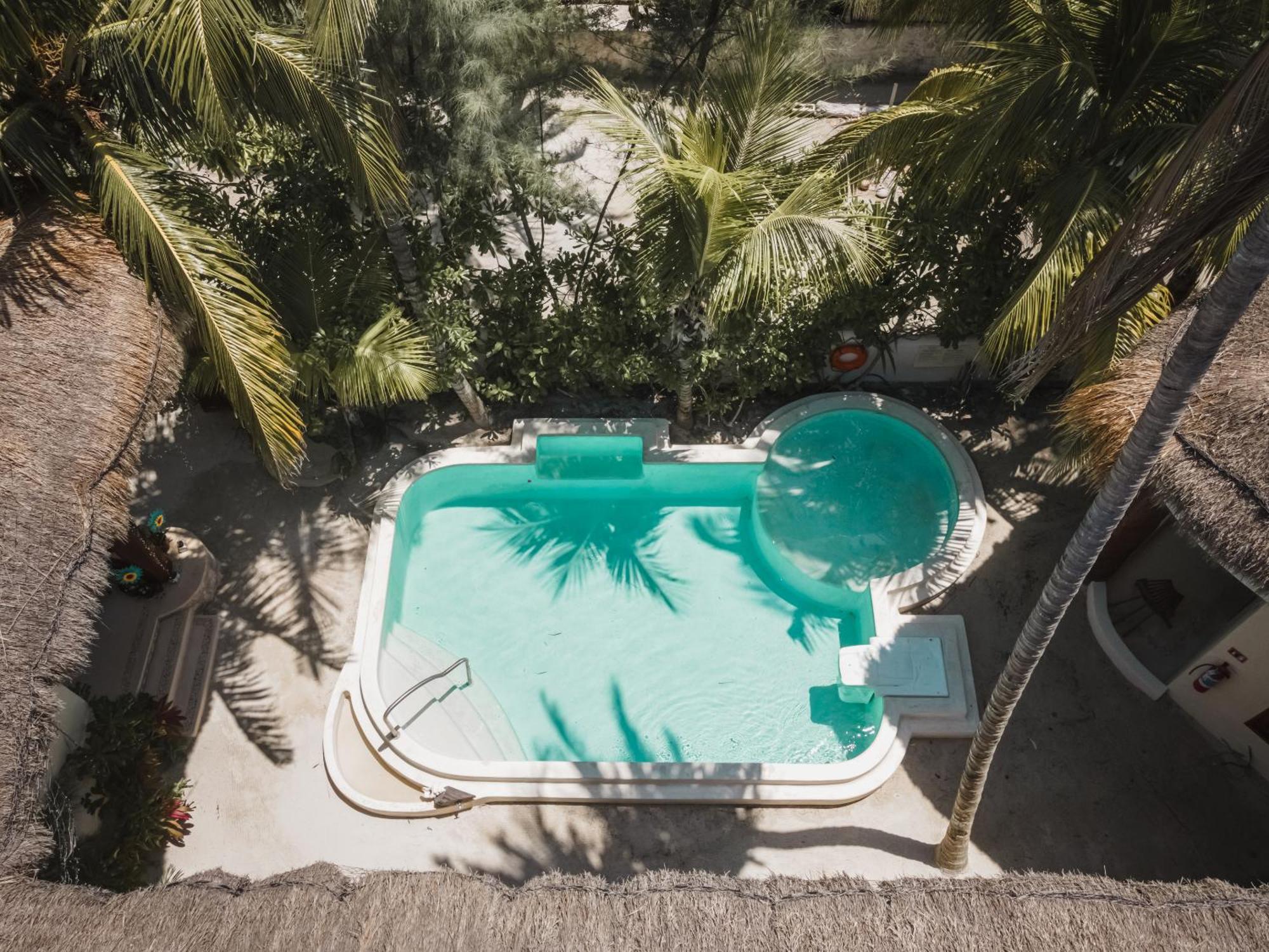 Casa Iguana Holbox - Beachfront Hotel Exterior photo