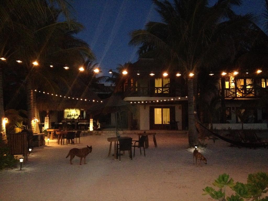 Casa Iguana Holbox - Beachfront Hotel Exterior photo