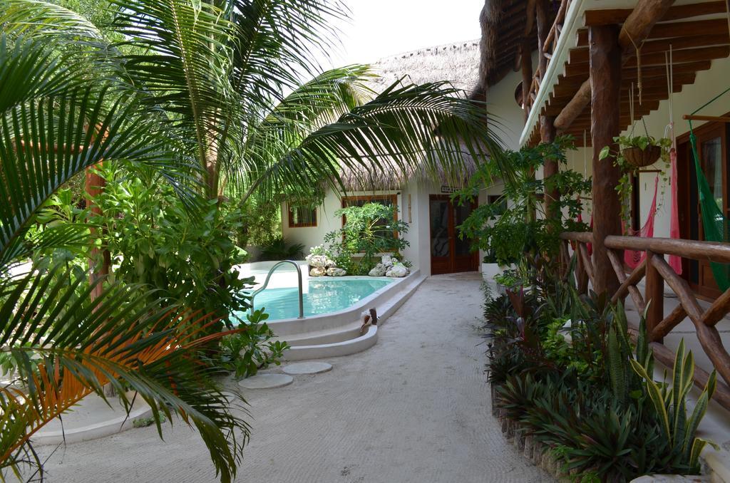 Casa Iguana Holbox - Beachfront Hotel Exterior photo