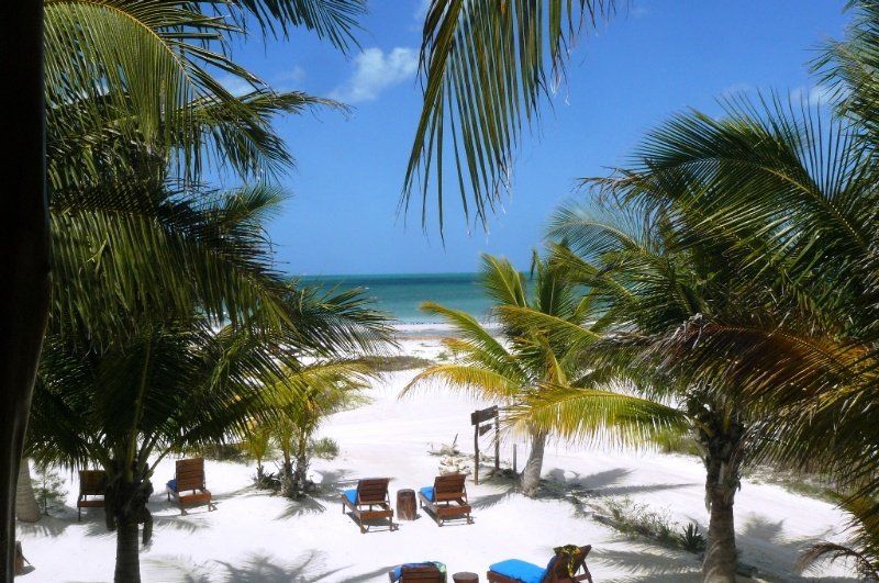 Casa Iguana Holbox - Beachfront Hotel Exterior photo