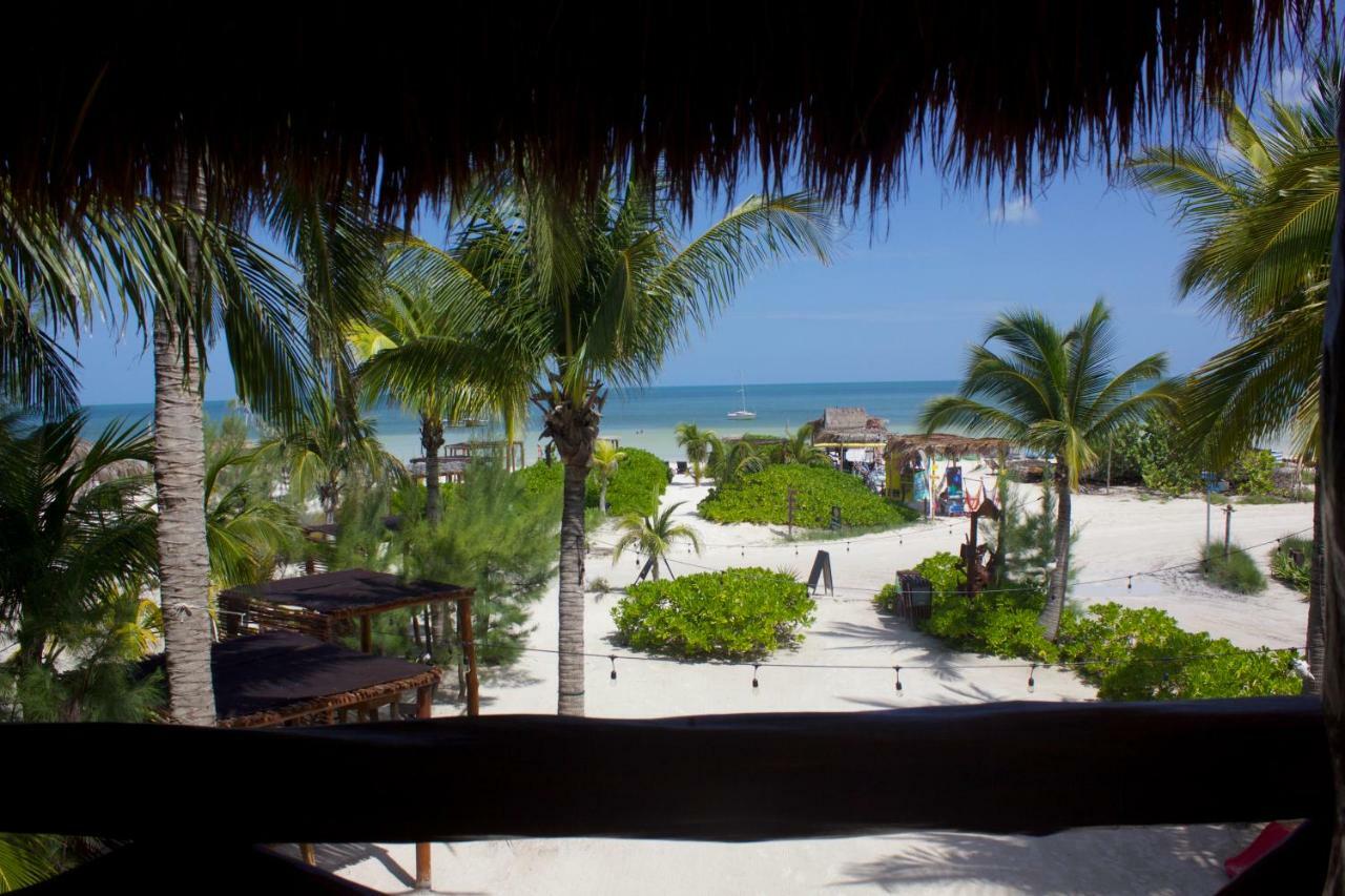 Casa Iguana Holbox - Beachfront Hotel Exterior photo